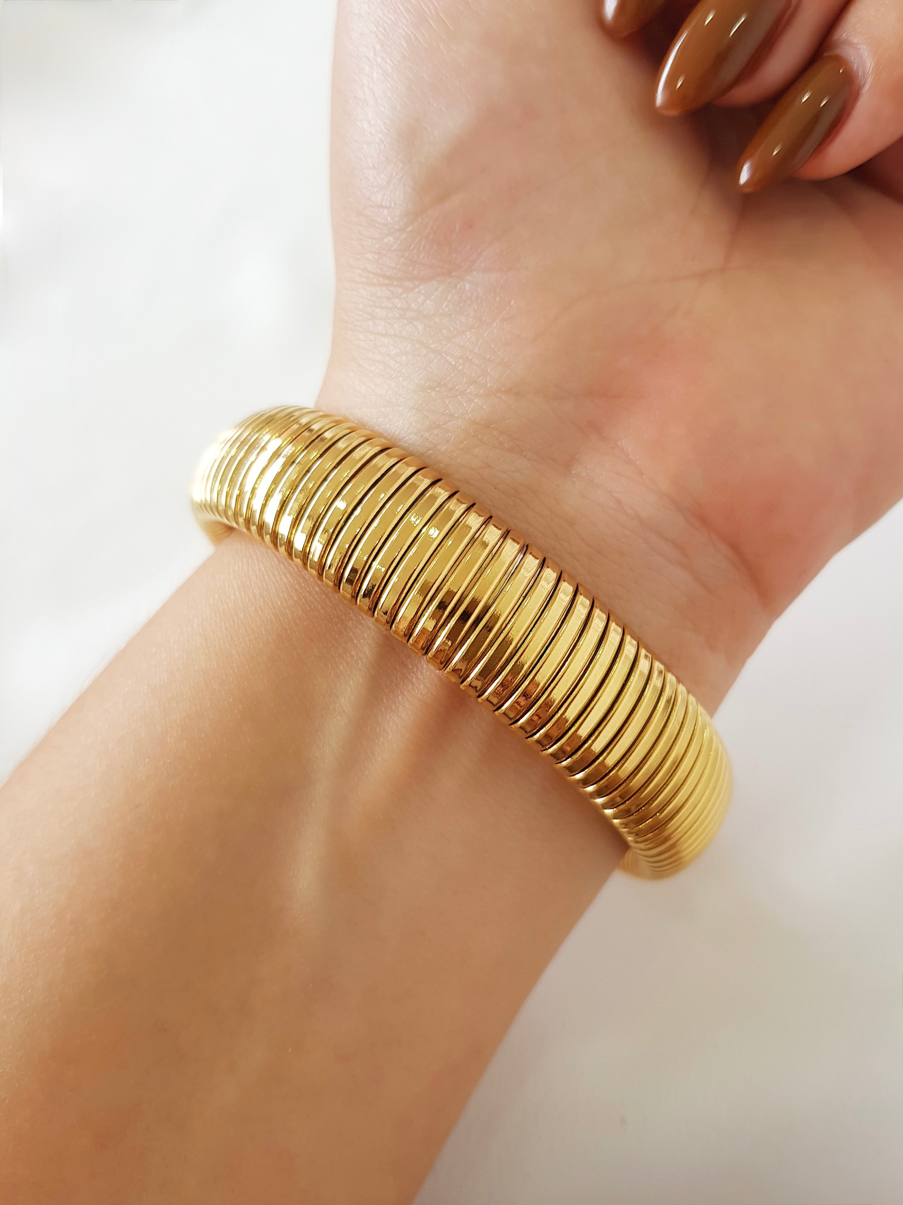 BRAZALETE CECILIA DORADO