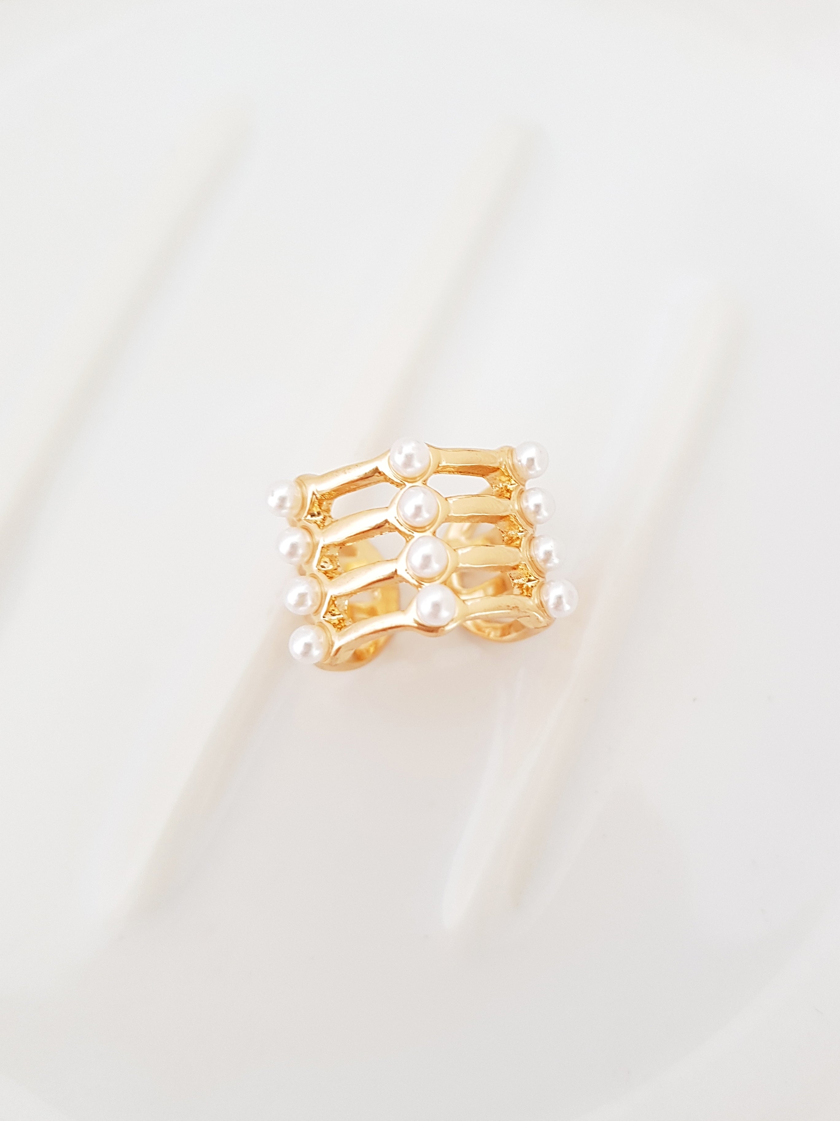 EARCUFF CORNELIA PERLITAS